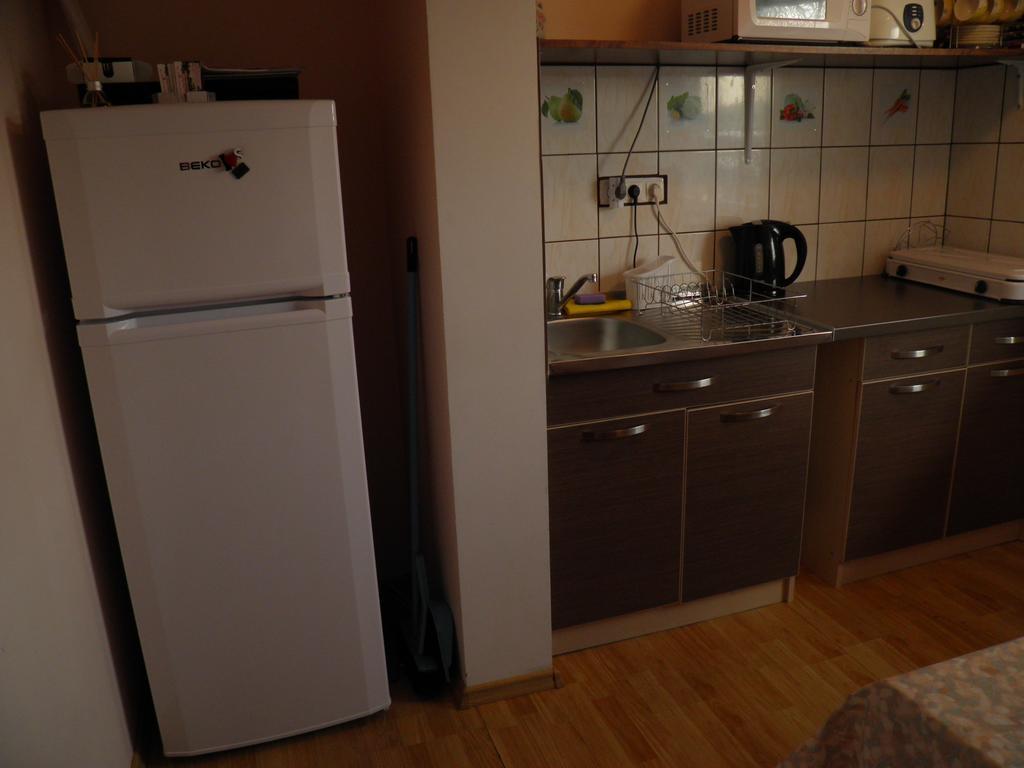 Rooms For Rent Near Vilnius Бездонис Номер фото