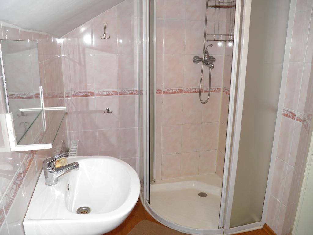 Rooms For Rent Near Vilnius Бездонис Номер фото